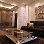 Brown Cottage Apartment